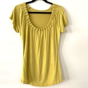 Cute scooped neck T
